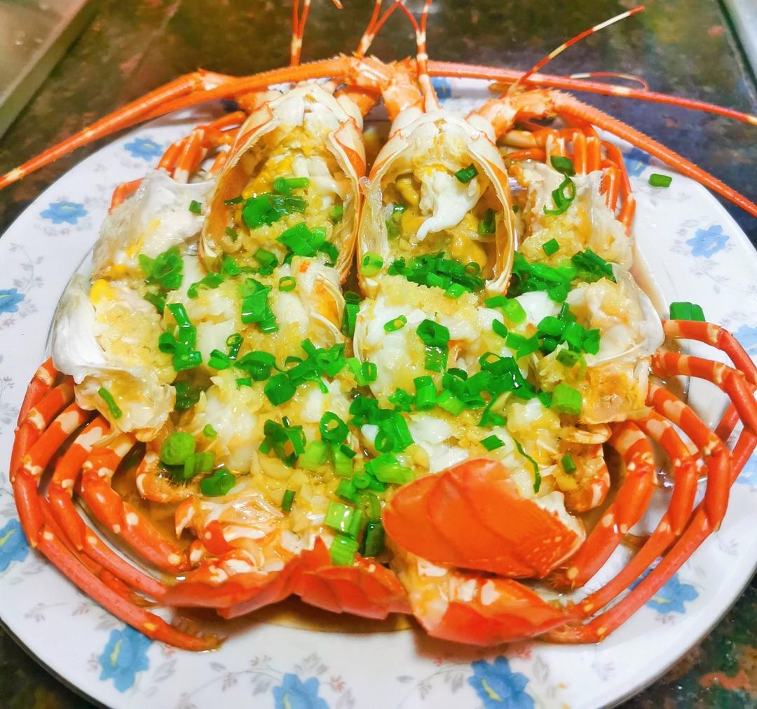 蒜蓉粉丝蒸龙虾