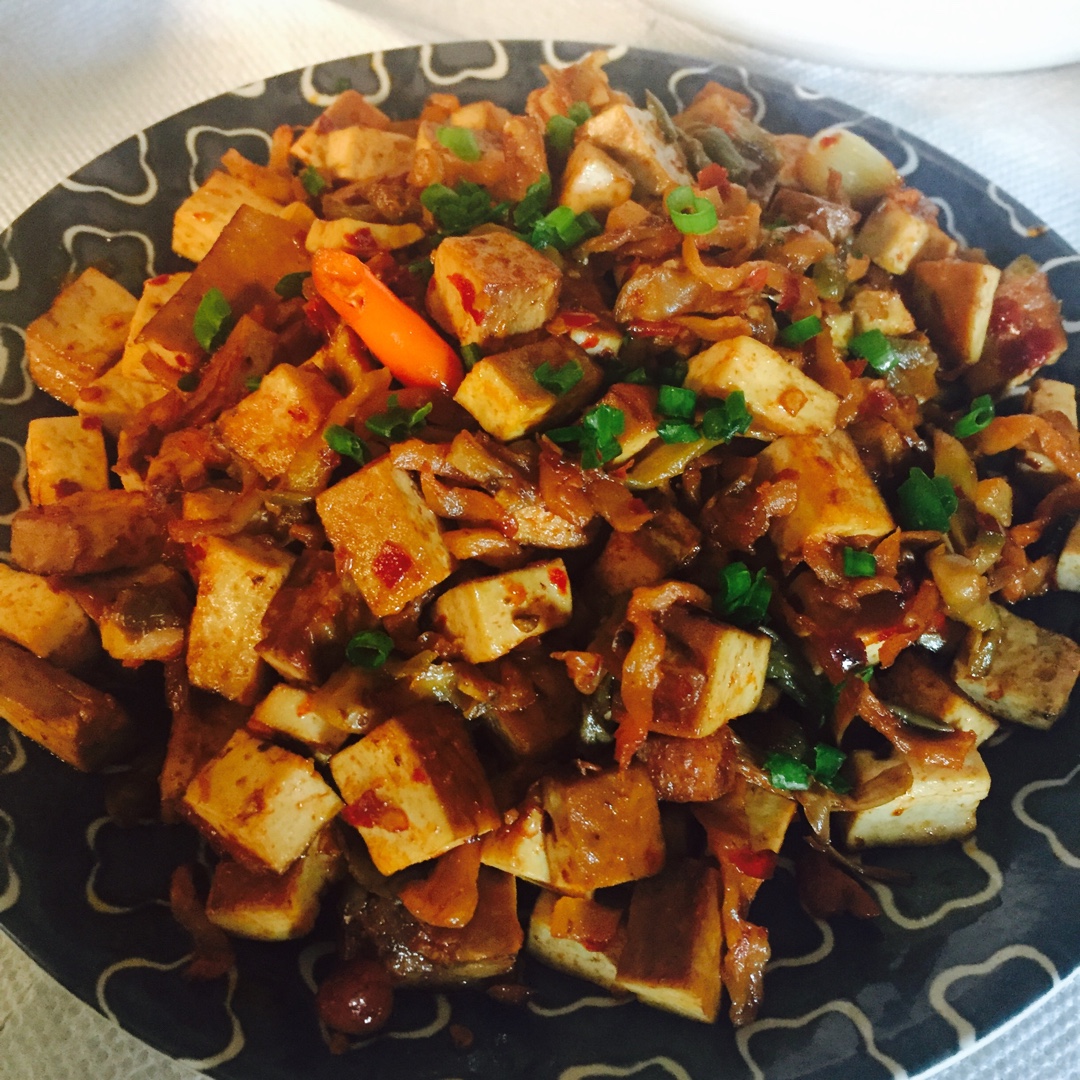 下饭神器---老干妈炒香干