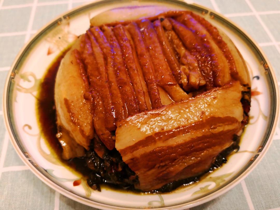 厨师长教你：“咸烧白”的正宗做法，一看就有食欲