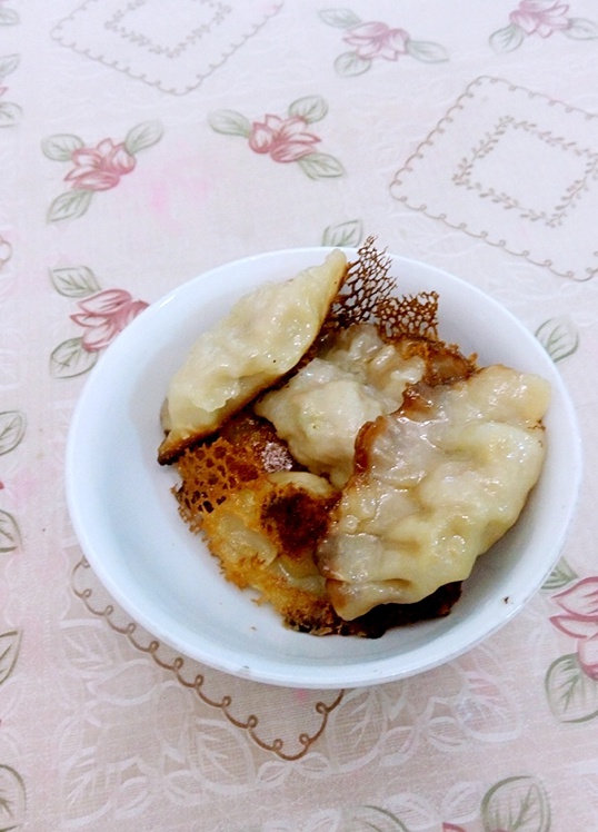 冰花煎饺（蕾丝版）