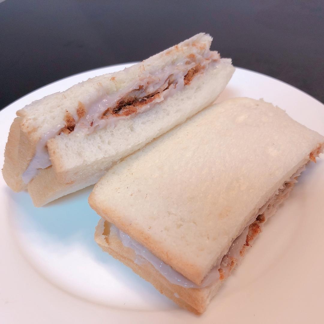芋泥肉松三明治