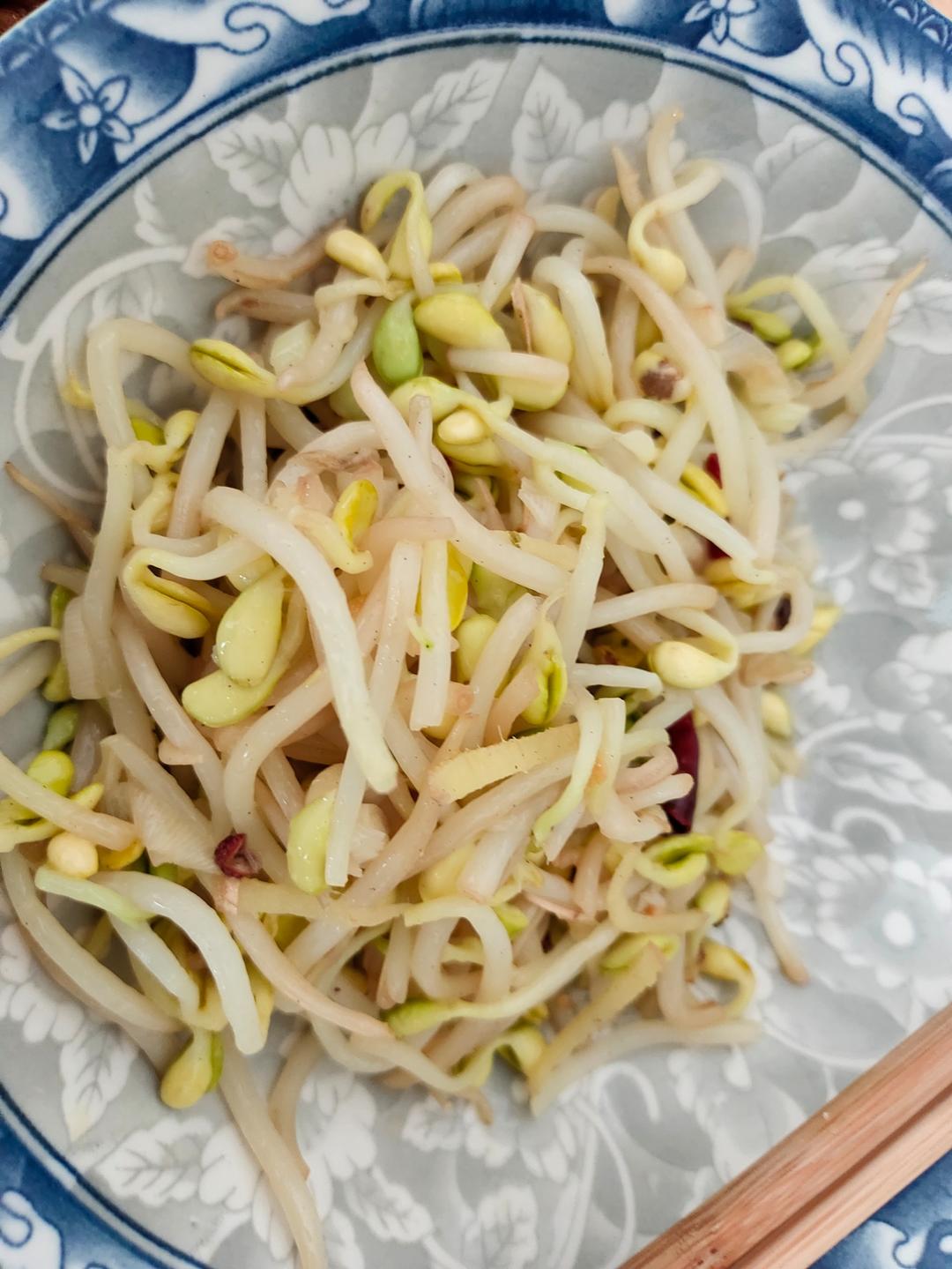素炒黄豆芽