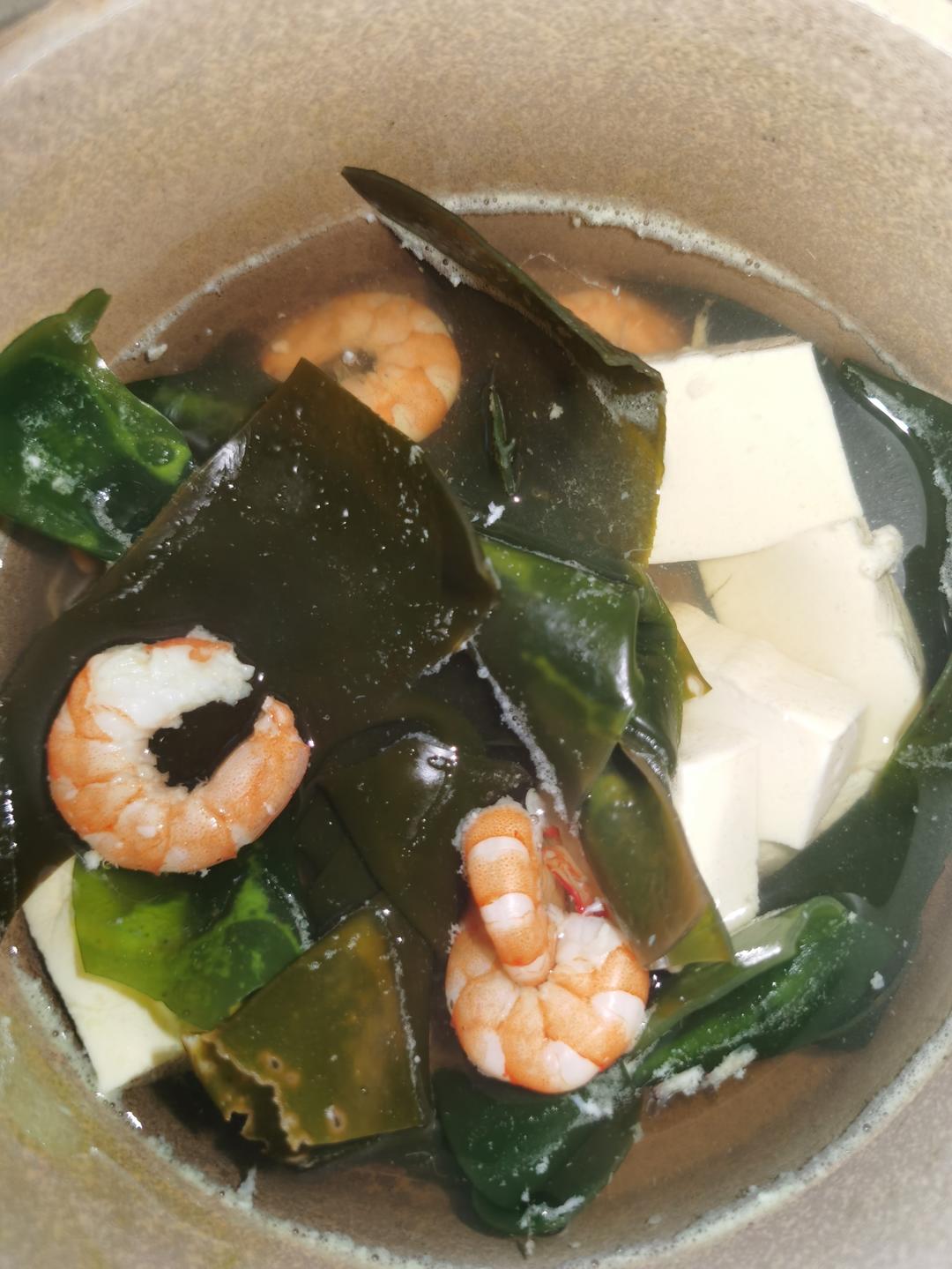 海带豆腐汤
