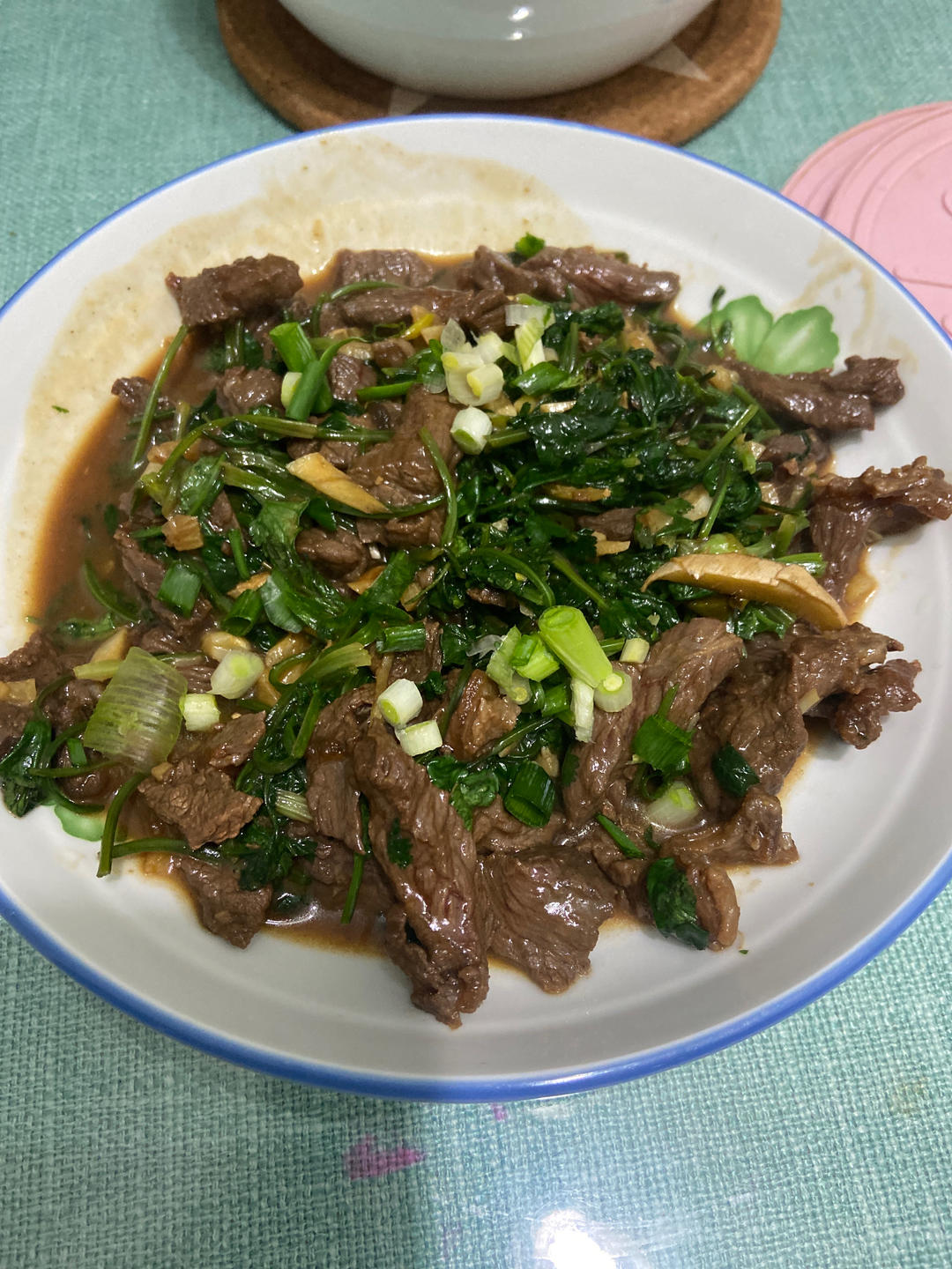 香菜牛肉