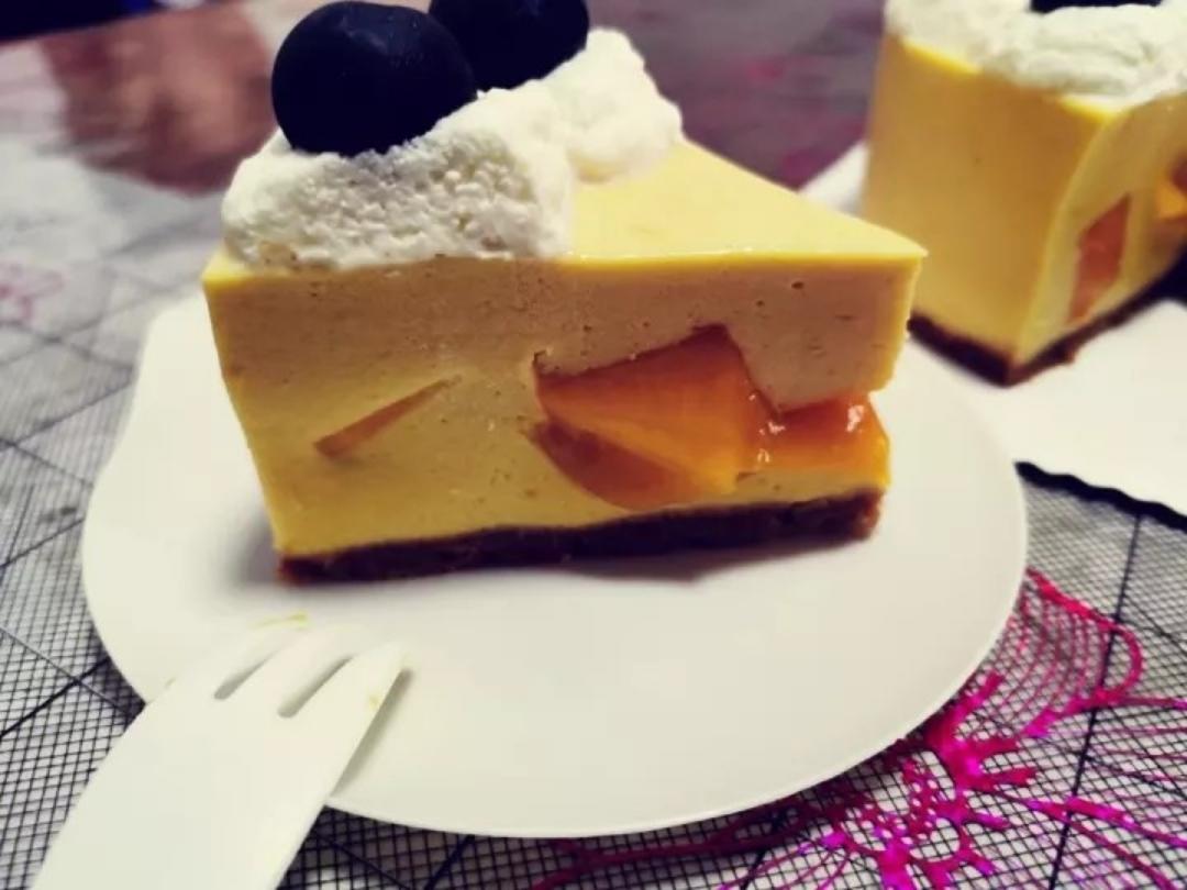 《Tinrry下午茶》教你做芒果流心慕斯（6寸配方）