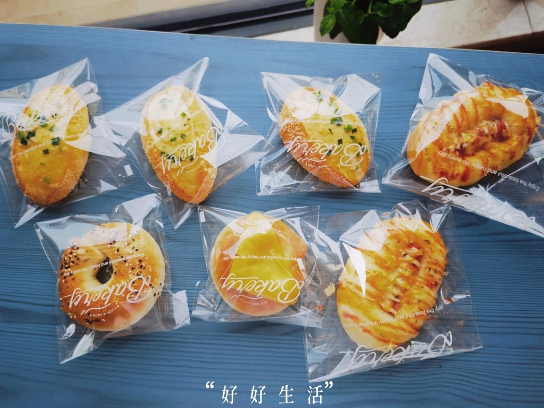 黄金芝士蒜香法式软面包｜芝香浓郁