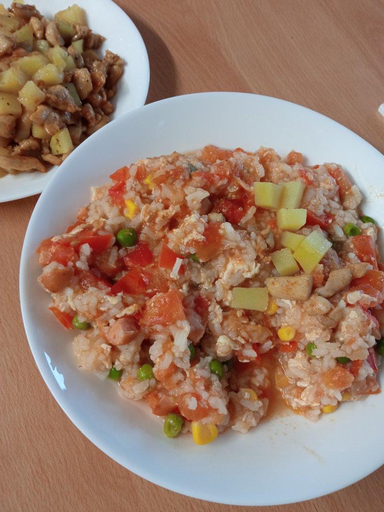 蕃茄鸡蛋烩饭