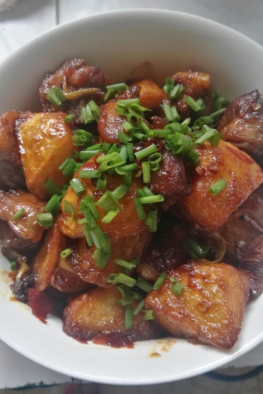 土豆烧排骨