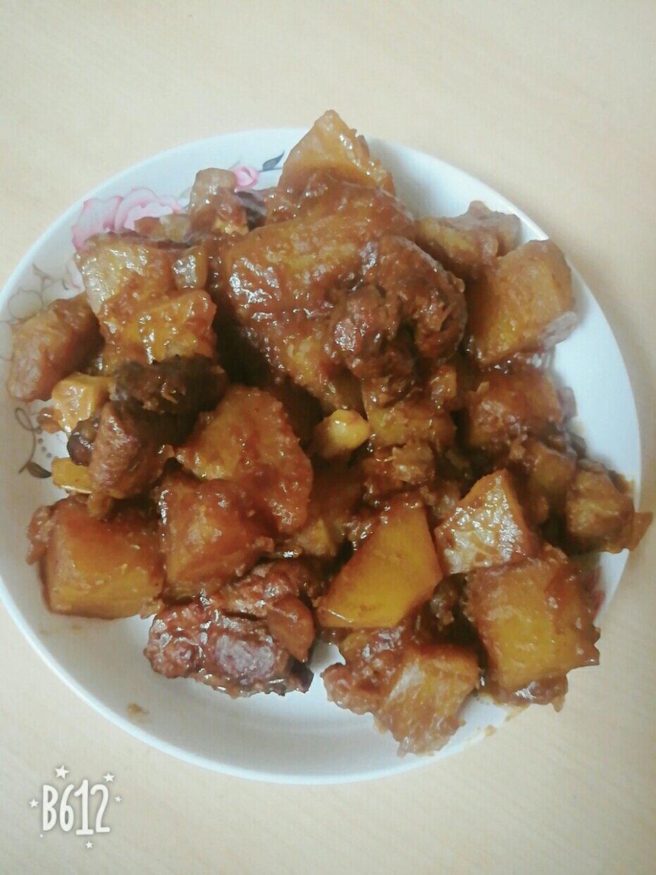 红烧排骨土豆