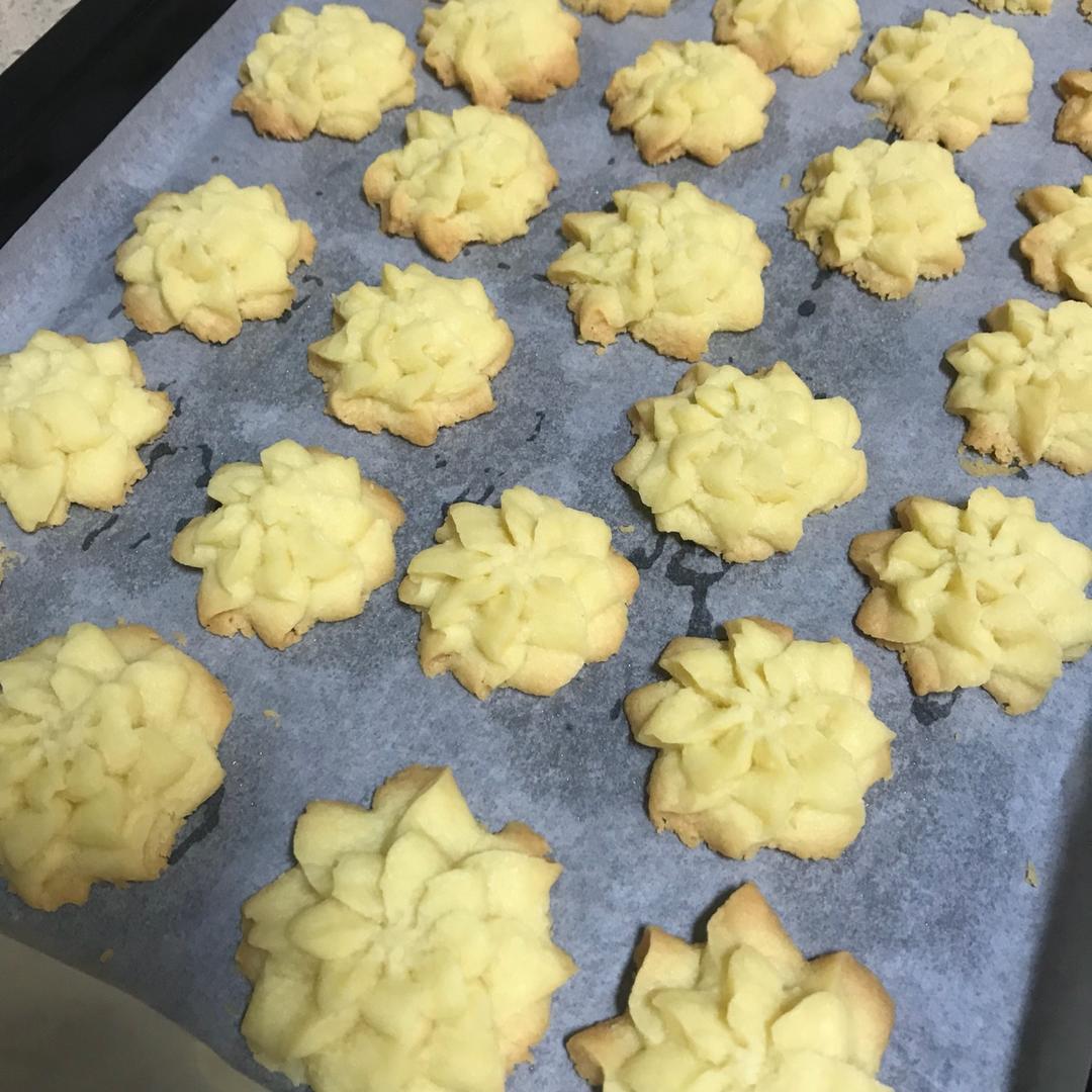 超简单的曲奇饼干