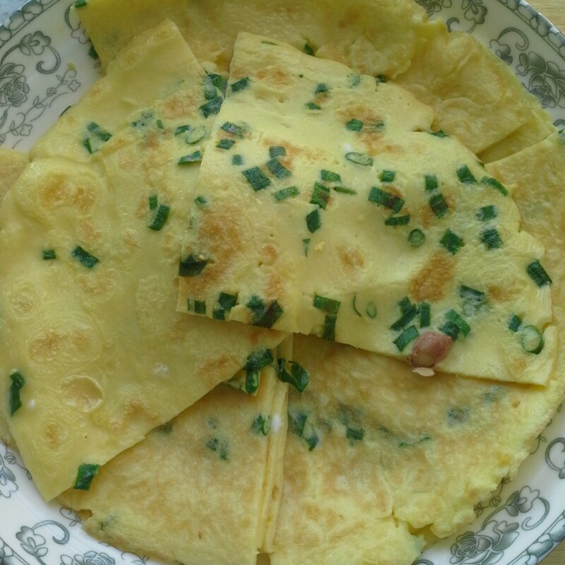 小田田布兰妮的夫人做的葱花鸡蛋饼