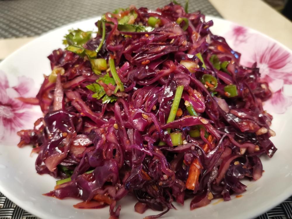 凉拌紫甘蓝