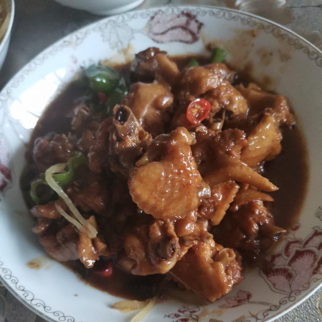 好吃到舔盘✅香辣过瘾超下饭的双椒炒鸡翅