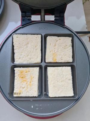 猕猴桃酸奶三明治#麦子厨房小红锅#的做法 步骤4