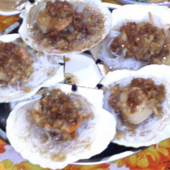 蒜蓉粉丝蒸扇贝