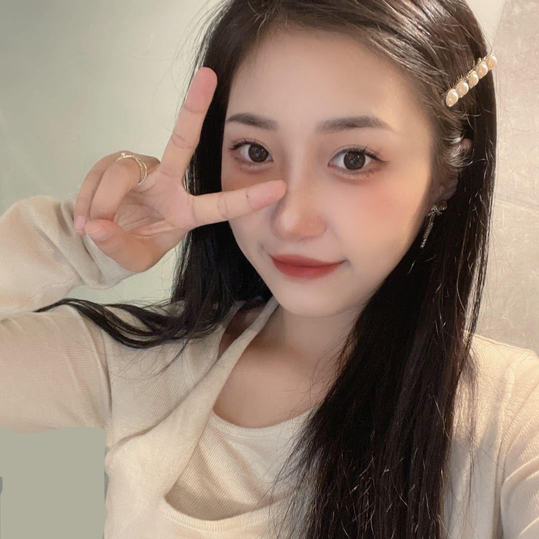 小熊是草莓味的