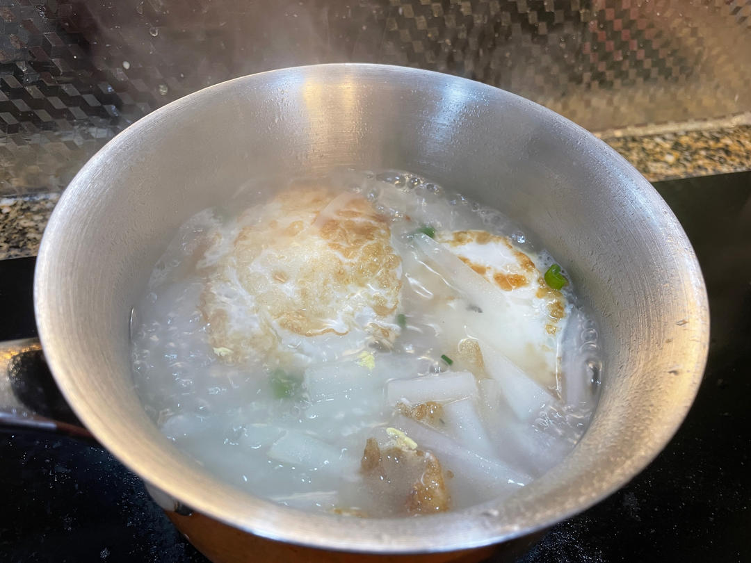萝卜丝荷包蛋汤