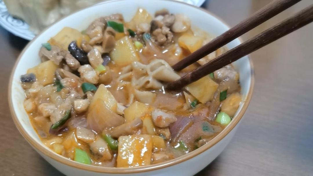 莜面栲栳栳~羊肉卤