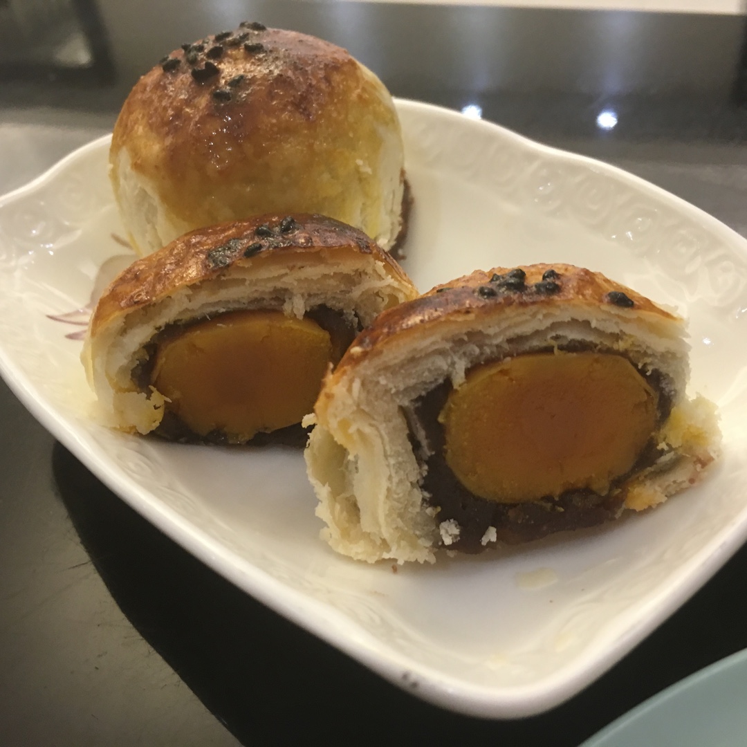 蛋黄酥