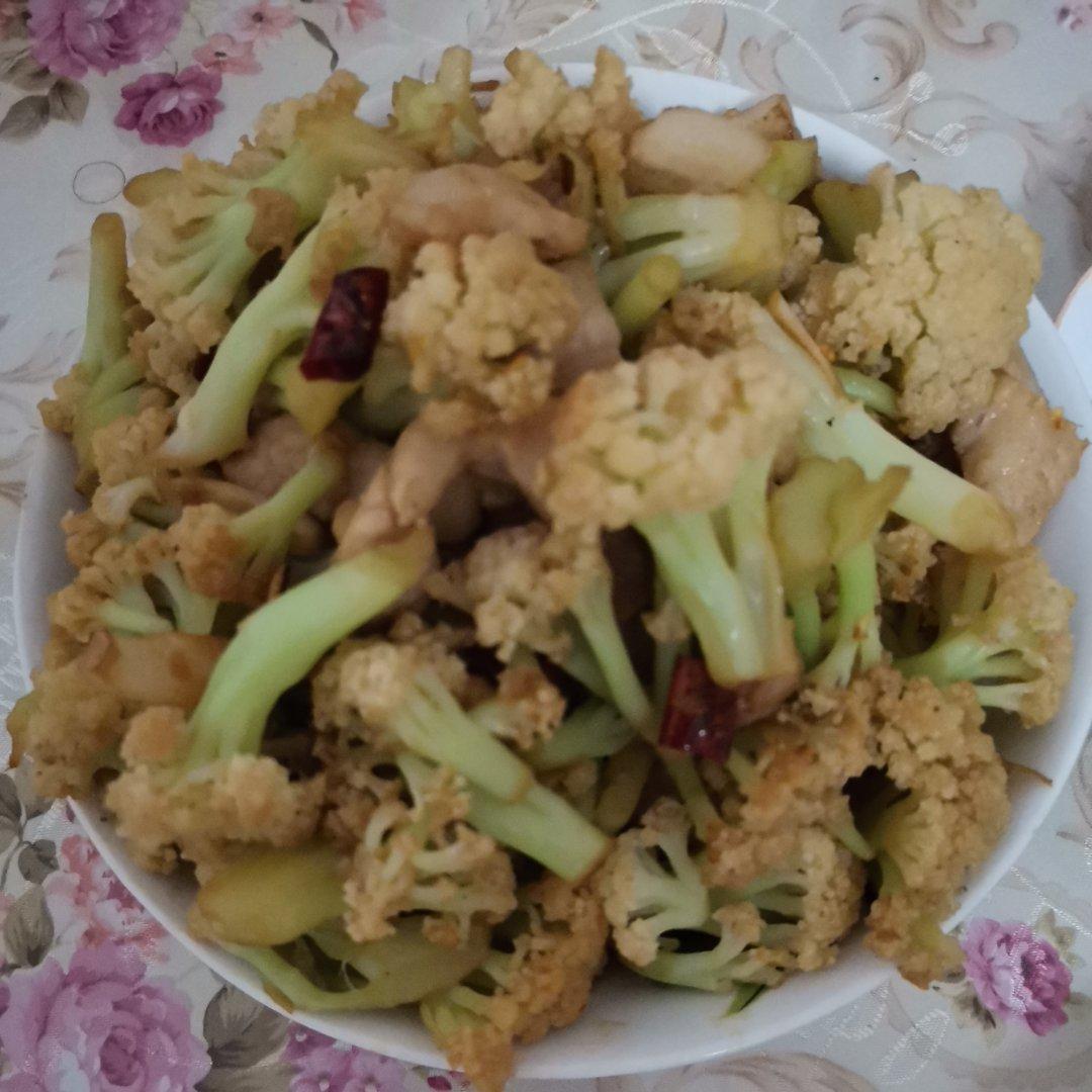 比肉还好吃的干锅花菜