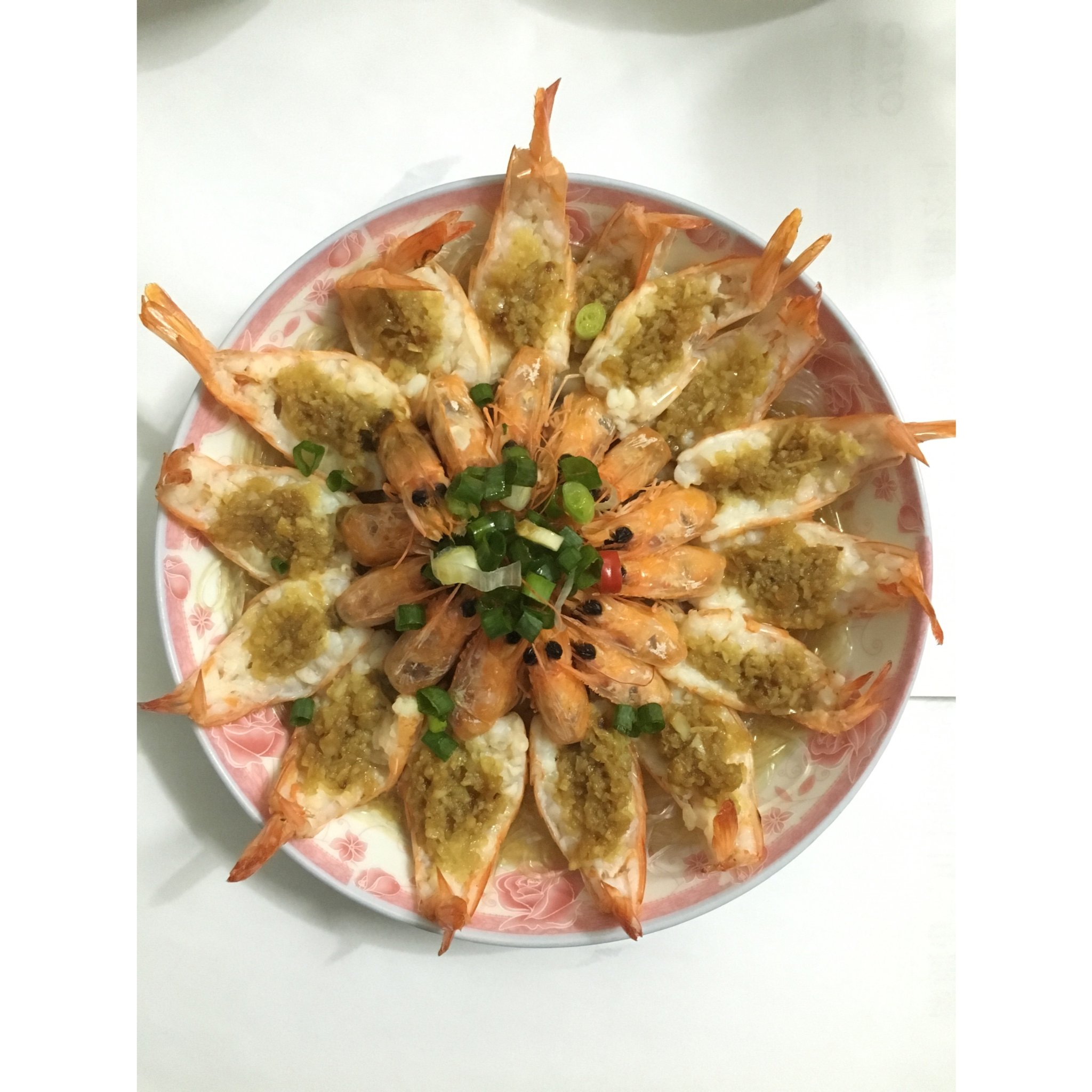蒜蓉开边蒸虾