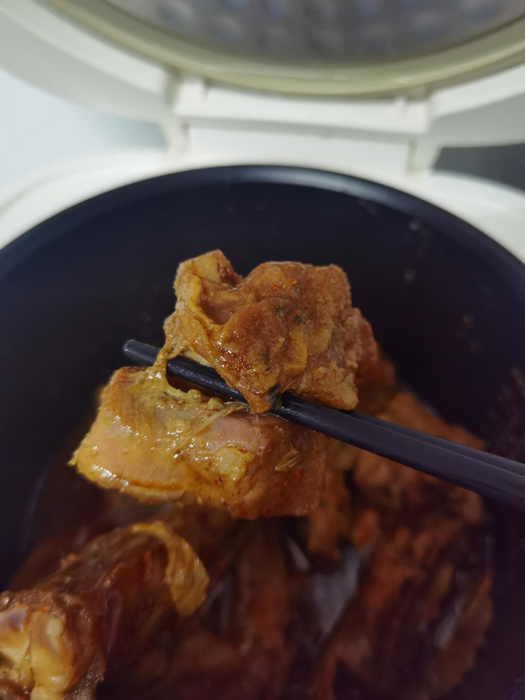 最简单的电饭锅羊肉煲