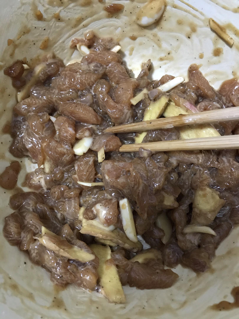 好吃到爆❗不加一滴油一滴水低脂香辣锡纸金针菇鸡肉