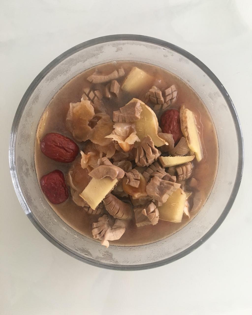 obeomov做的我妈拿手好菜 猪腰汤