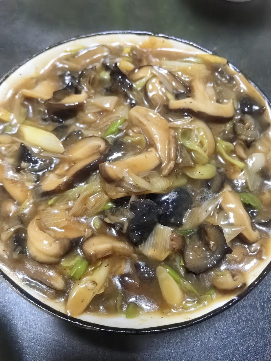 “零腥”巨下饭葱烧海参