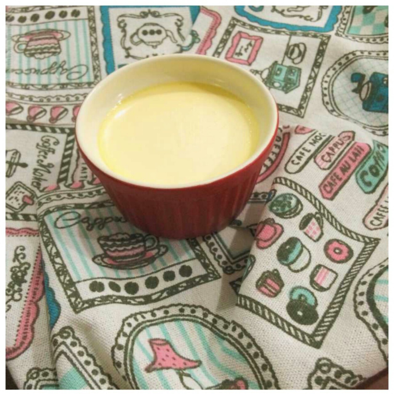 Crèmebrulée。法式烤布雷。焦糖布丁。