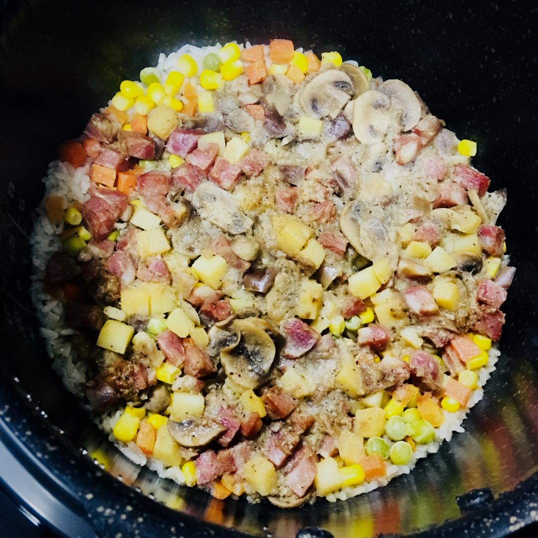 香菇腊肉饭