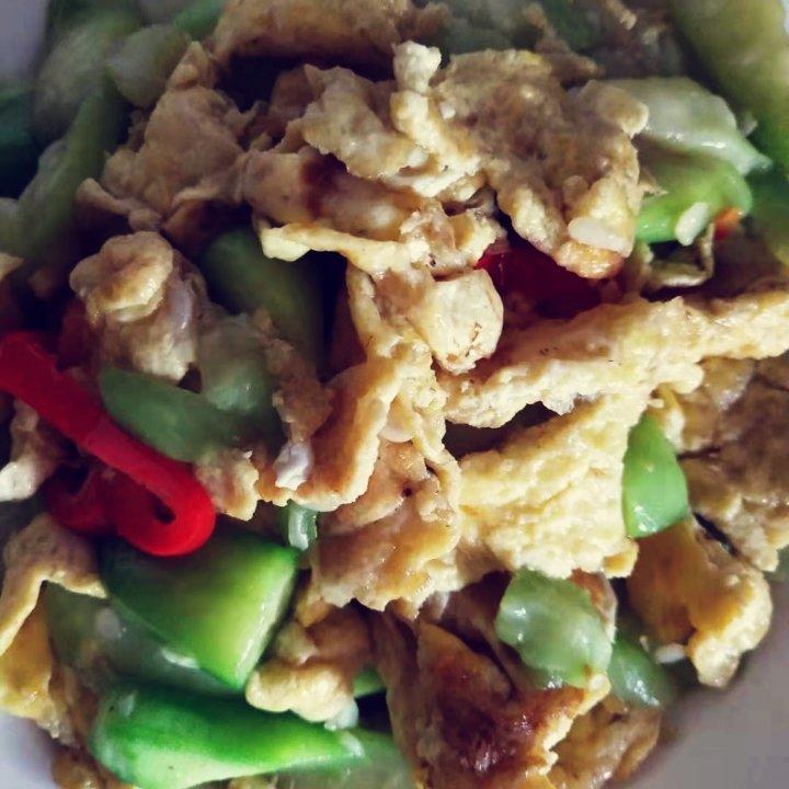 颜值超高鲜美的——丝瓜炒鸡蛋