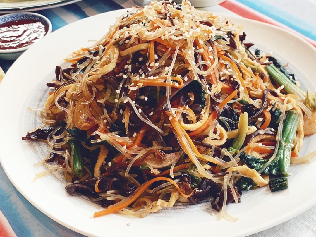 堂妈小厨——简易韩式炒杂菜