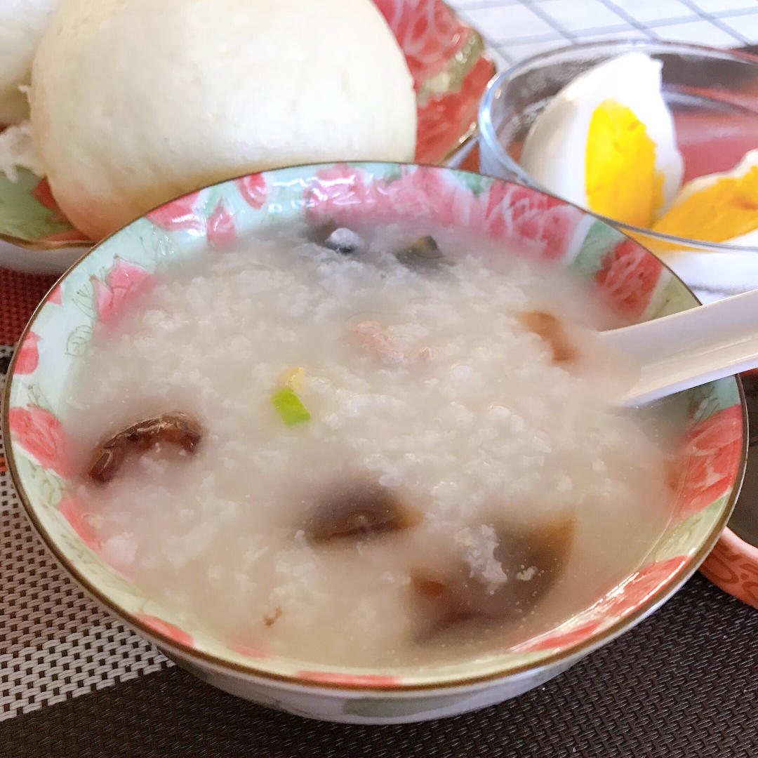 皮蛋瘦肉粥