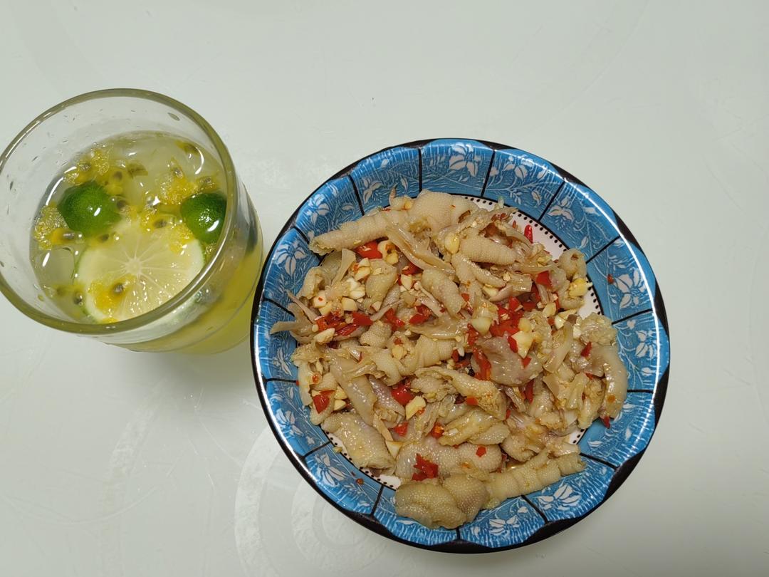 绝对不会后悔的酸辣鸡爪