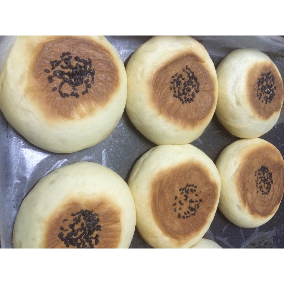 日式传统红豆面包（中国红豆大饼子）