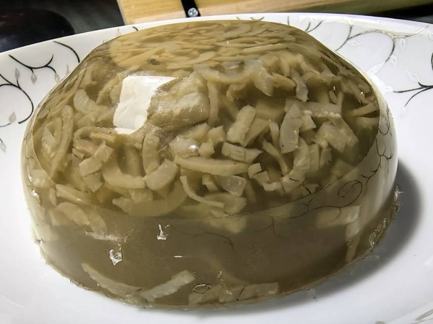 水晶肉皮冻