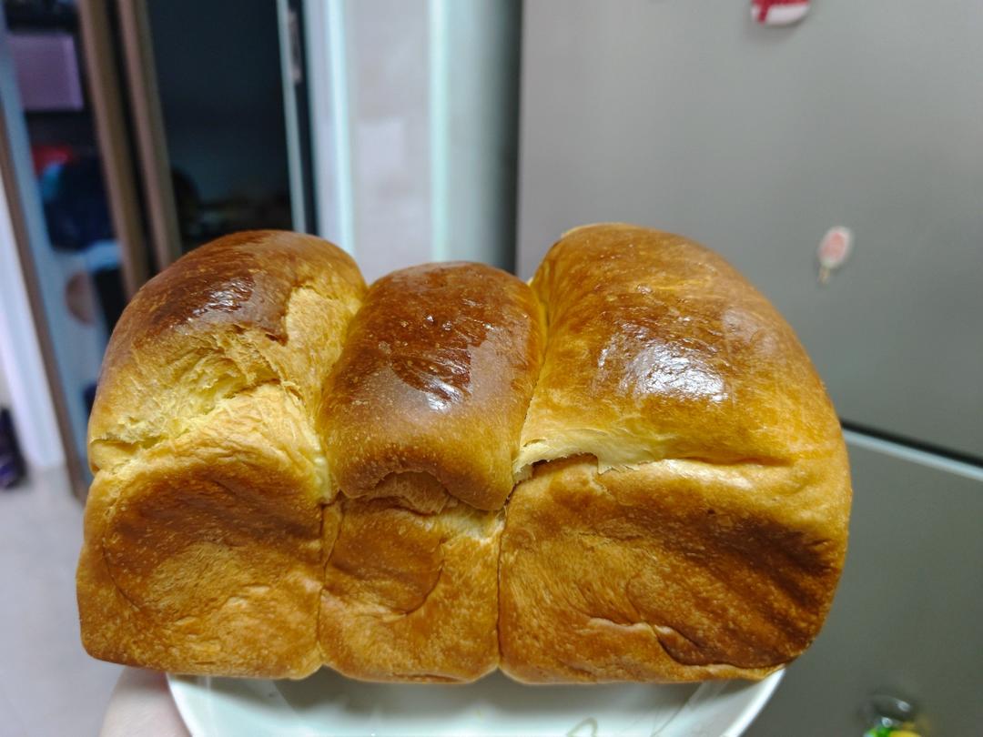 只需冷藏的免揉吐司