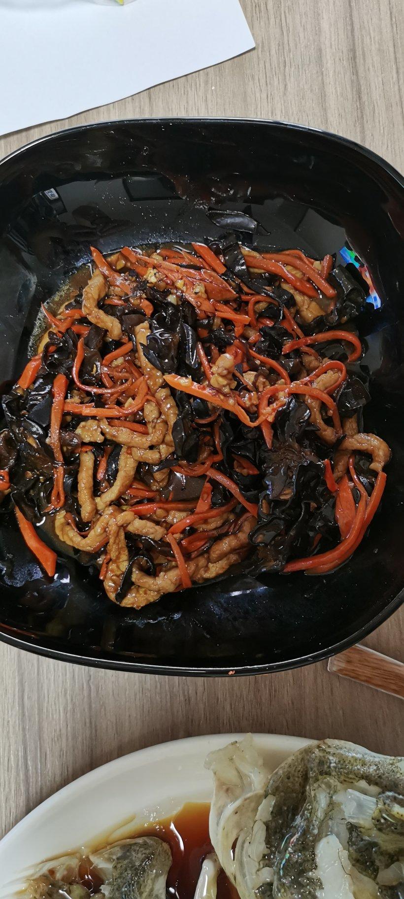 米饭杀手🍚改良版鱼香肉丝🍚不辣版