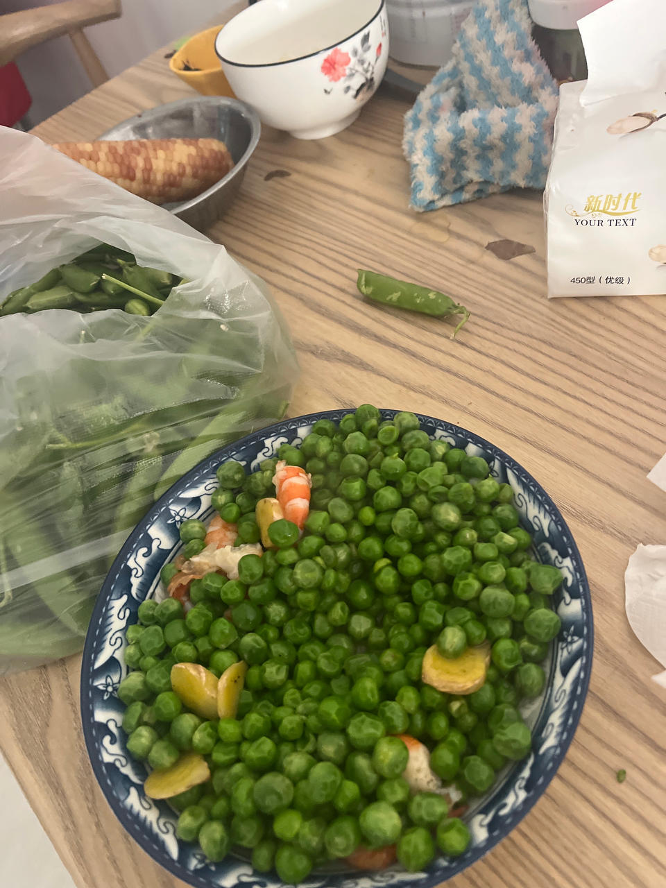 青豆炒虾仁