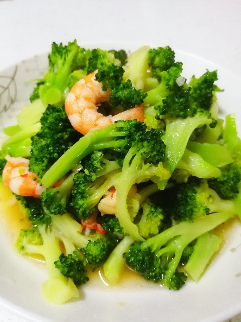 腰果虾仁炒西兰花