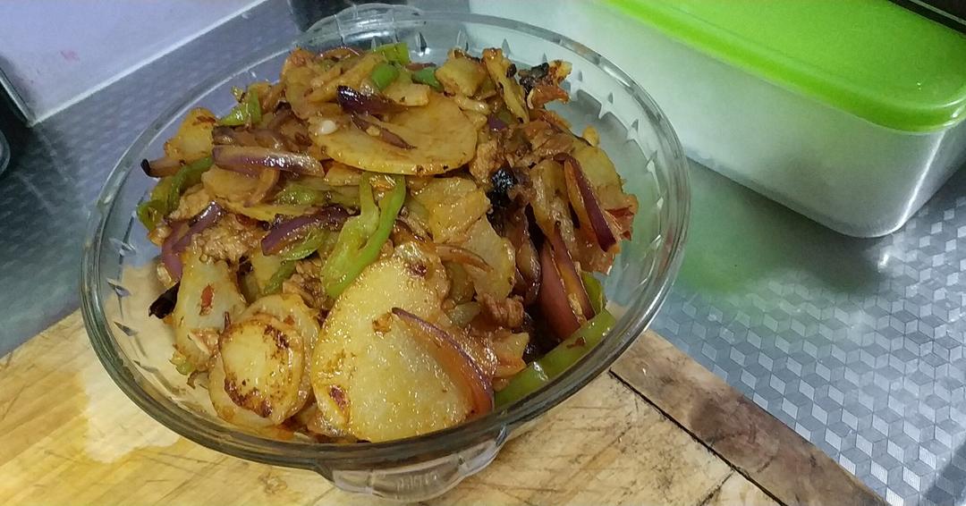 干锅土豆片