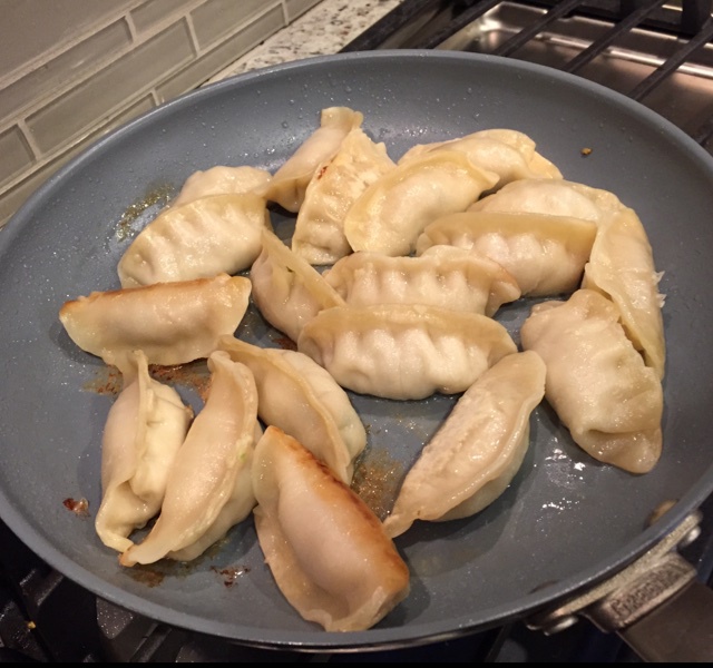 脆底煎饺