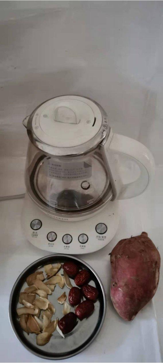 鲜甜鲍鱼椰子鸡汤【3月北鼎蒸炖锅食谱】