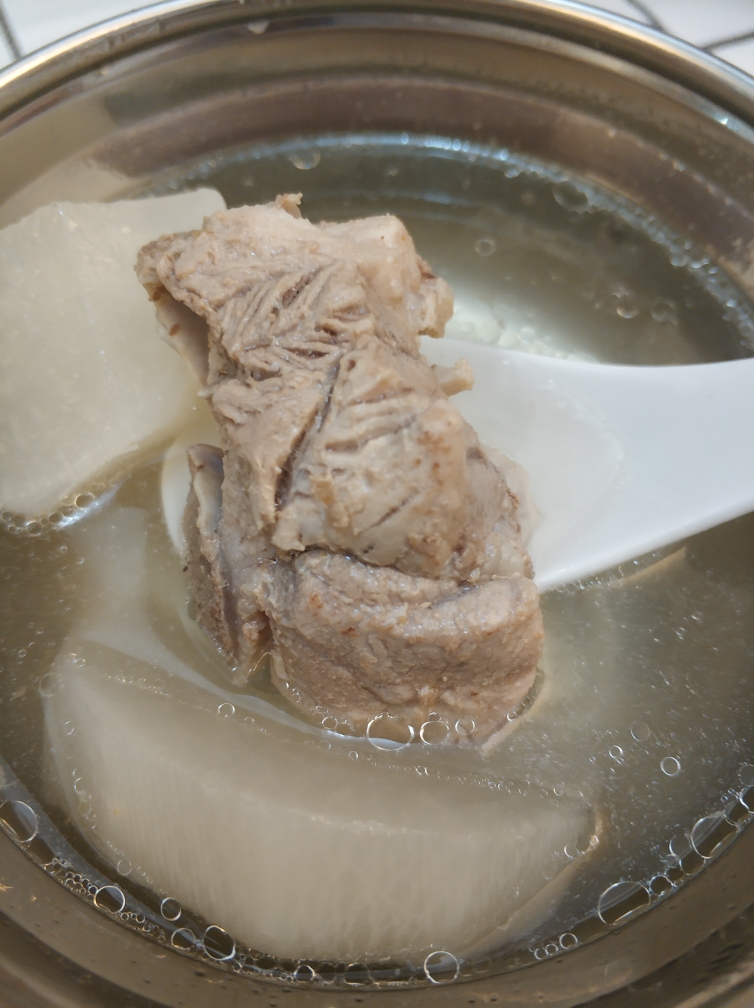 萝卜排骨汤(电饭锅版)的做法