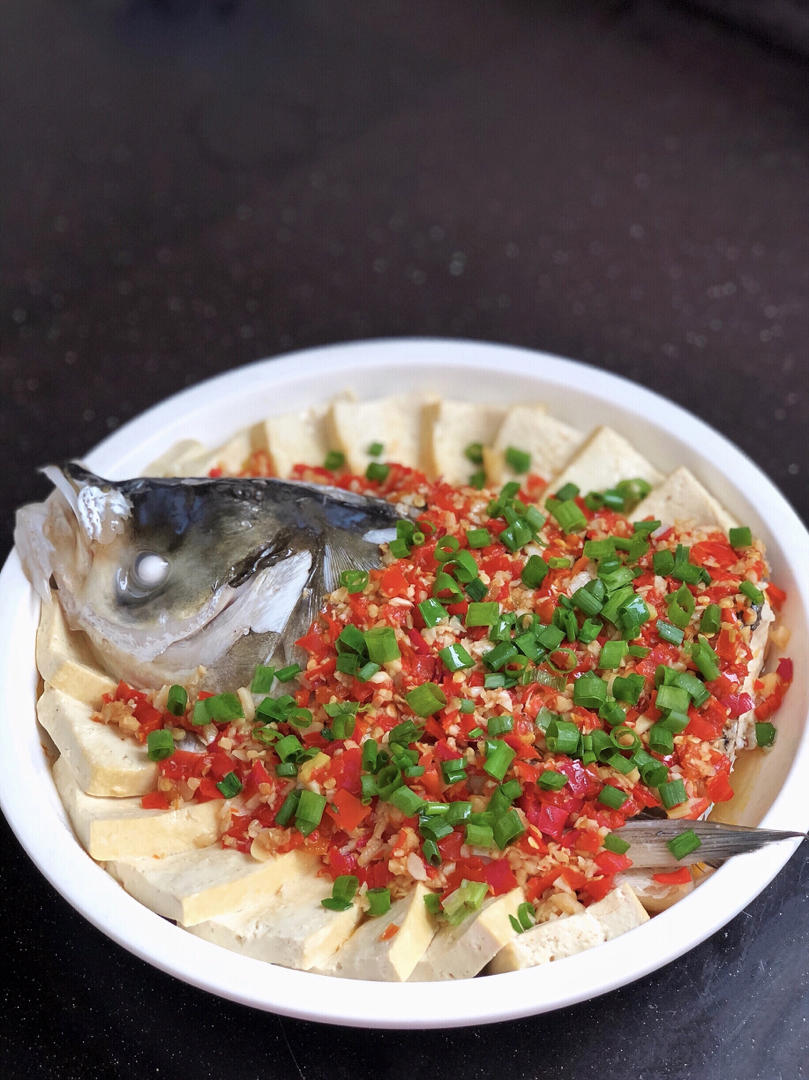 剁椒鱼头豆腐