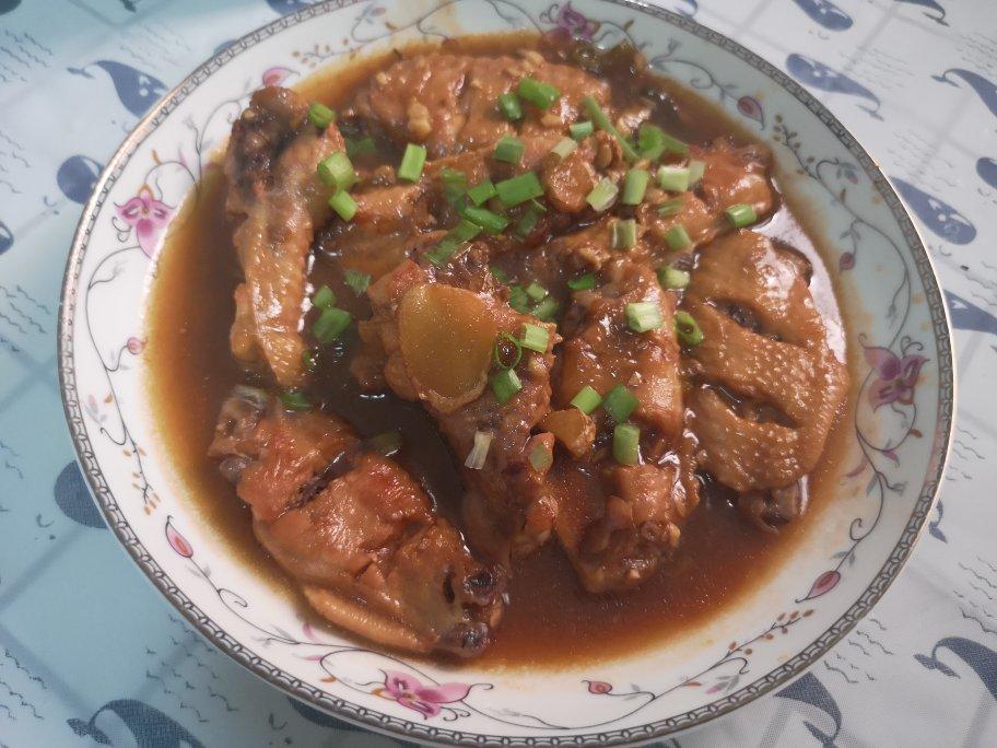 外婆教我的红烧鸡翅·连汤汁都狠好吃！！！