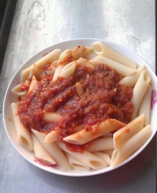 番茄肉酱通心粉