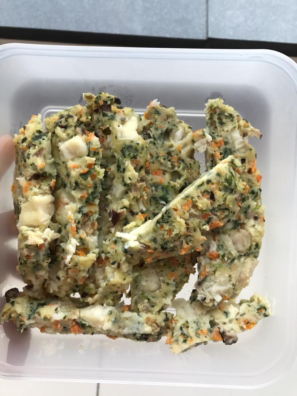 鳕鱼蔬菜饼