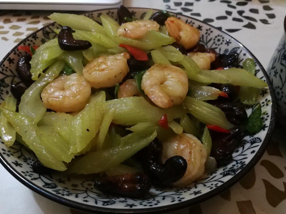 腰果虾仁